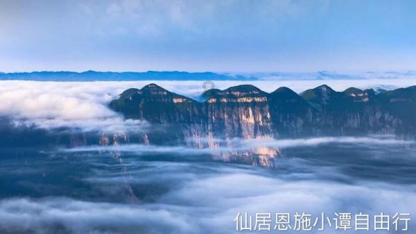 逃离破旧弃城